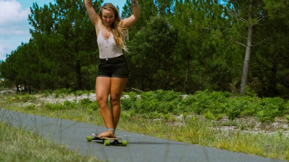 Skate Session in Le Pin Sec