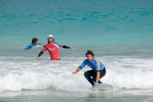Aprende surfeando Surf para principiantes en Cantabria