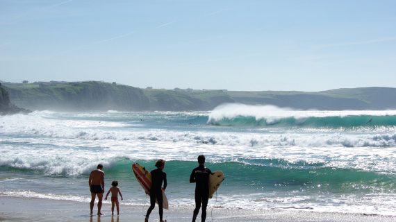 Surfer en Atlantique